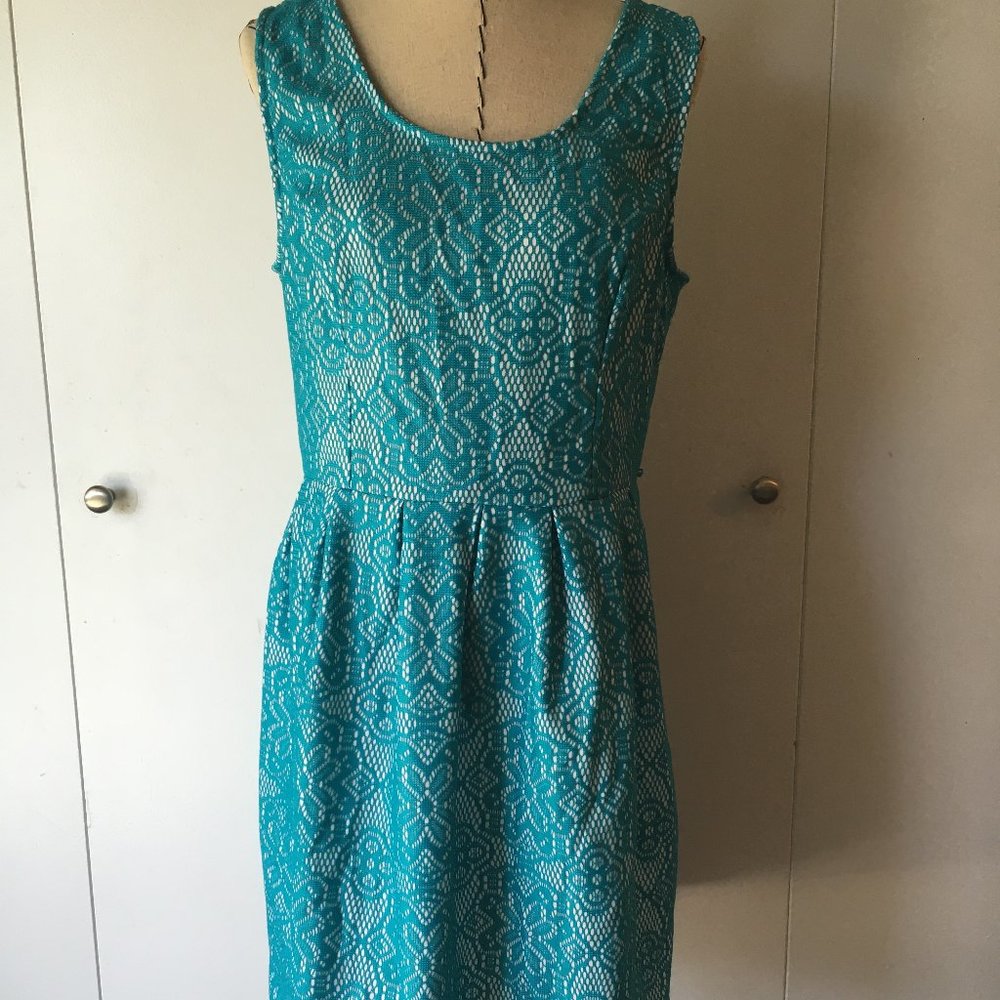 George Turquoise Lace Dress Size 16-18